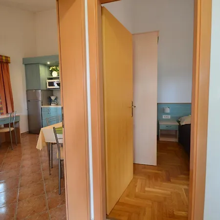 Materada Lägenhet Poreč